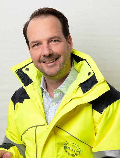 Bausachverständiger, Immobiliensachverständiger, Immobiliengutachter und Baugutachter  Ralph Niemann-Delius (REV) Wiesbaden